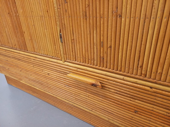 Image 1 of Mobile contenitore vintage in rattan e legno chiaro degli anni '60