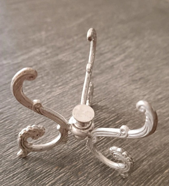 Image 1 of Eierbecher aus silbernem Metall