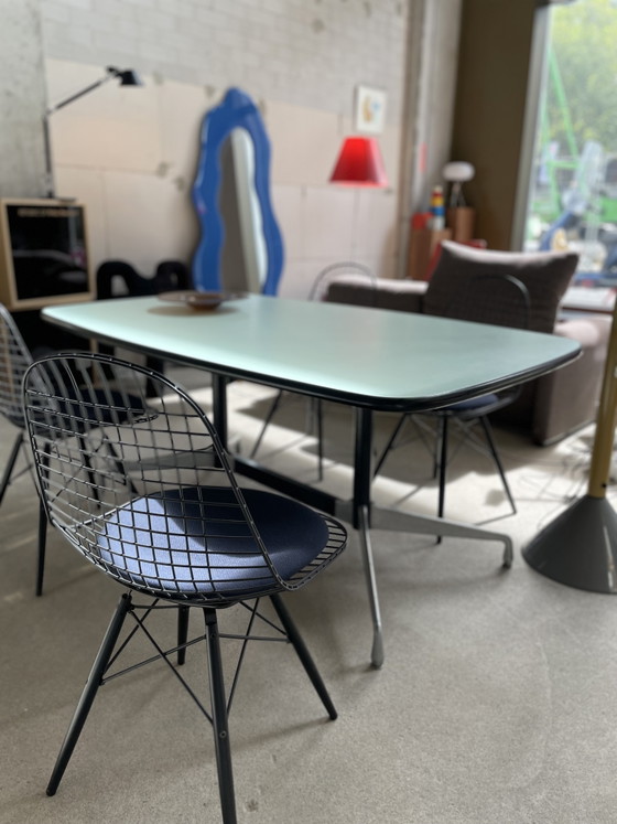 Eames Segmented Table Vitra Herman Miller License – Dining tables, Cast Iron, Mdf (photo 8 of 10)