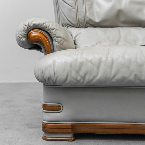 Image 1 of COPPIA DI POLTRONE VINTAGE IN PELLE GRIGIO E LEGNO ANNI ’50 MODERNARIATO