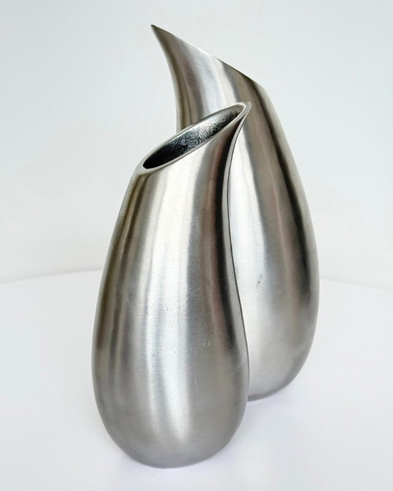 Image 1 of Vintage teardrop shaped vases made of brushed aluminium