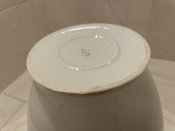 Image 1 of Jarrón alto de porcelana noble con tapa/decoración H 37 cm en blanco de Crown Regent