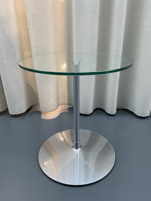 Table d'appoint circulaire Artifort