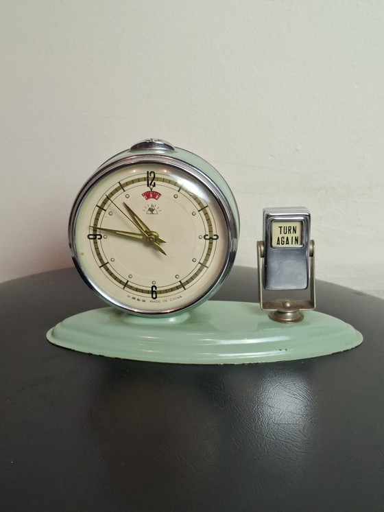 Image 1 of Vintage 1950's Klokje Met Eeuwigdurende Kalender