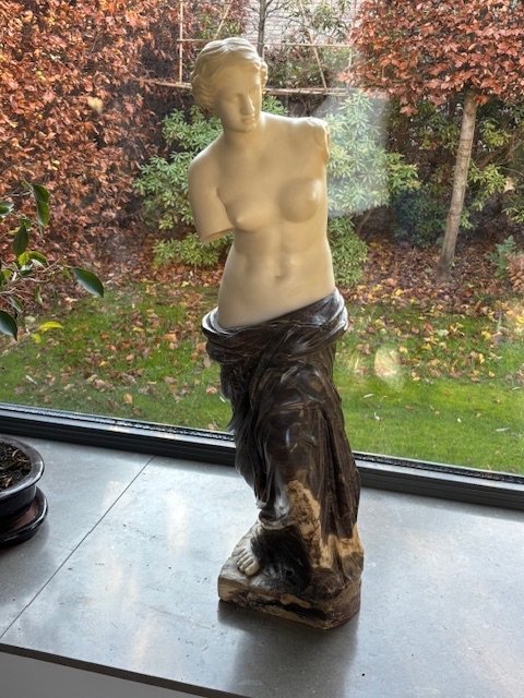 Image 1 of Statue en marbre composée de 2 types de marbre