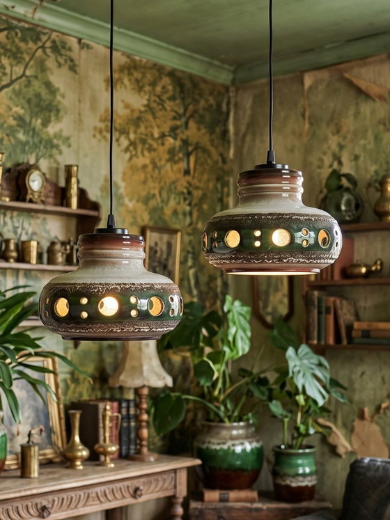 Paar Große Herda Emaillierte Keramik Pendelleuchten, 1970er Jahre – Ceramic (photo 2 of 13)