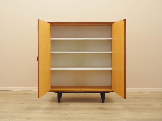 Image 1 of Armario de teca, diseño danés, década de 1970, producción: Dinamarca