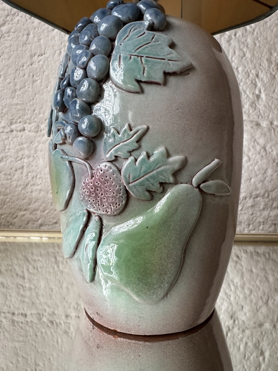 Image 1 of Handgefertigte Majolikalampe mit Fruchtmotiv, 1970er Jahre