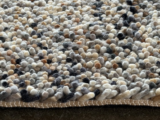 Image 1 of Brink en Campman Dots Terrazzo tapijt NIEUW