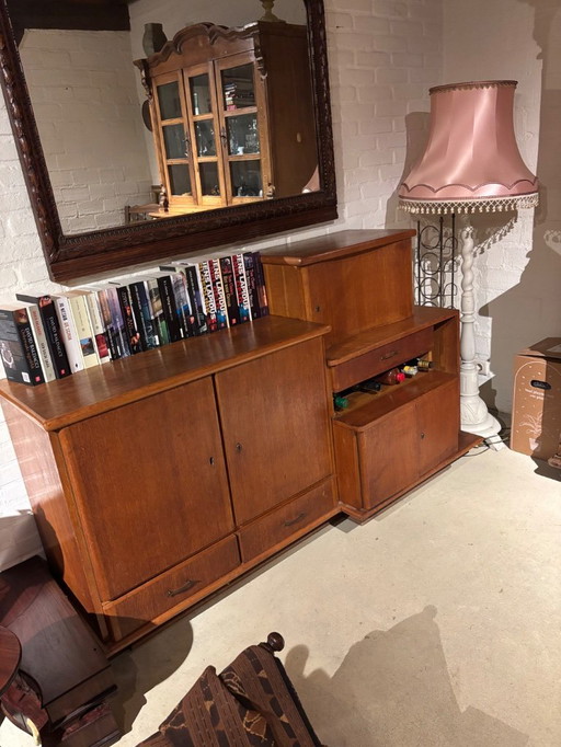 Buffet/armoire vintage de 1961