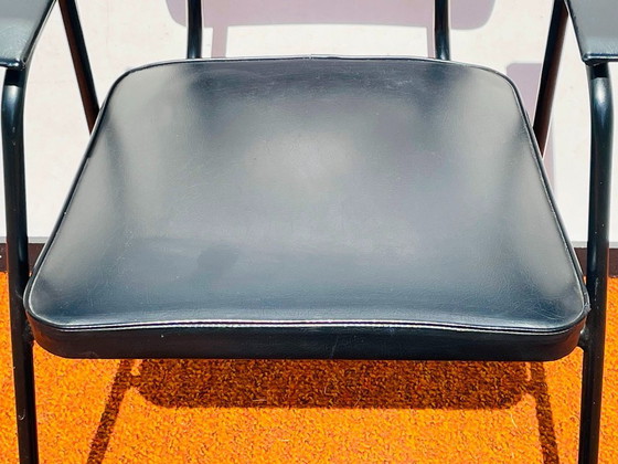 Image 1 of Chaise Meurop de Pierre Guariche. Vintage années 60