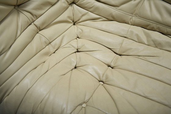 Image 1 of Originele Togo Medium Settee in beige leer 2007 - Michel Ducaroy - Ligne Roset