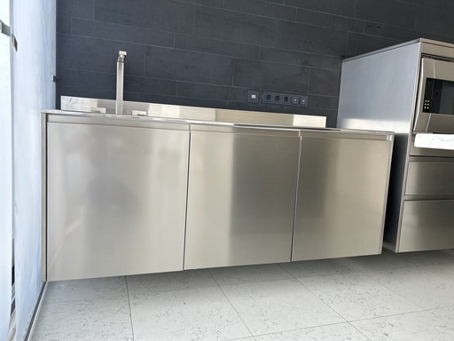 Luxury kitchen from the Arclinea brand - Italian design in top condition