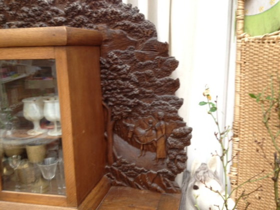 Image 1 of Handgesneden buffetkast