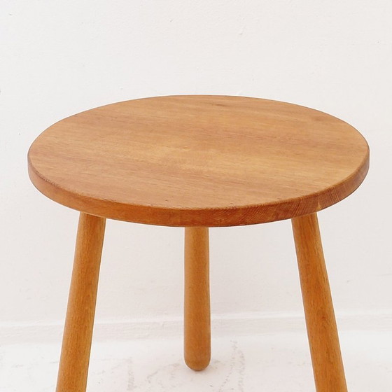 Image 1 of Vintage tripod side table in solid wood with rounded legs
