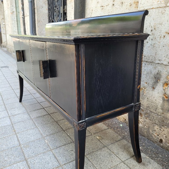 Image 1 of Buffet oriental en bois laqué et poignées gravées sur bois, XXe siècle – Japon