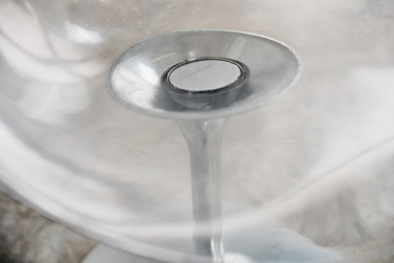 Image 1 of Philippe Starck Kartell Eros paar fauteuils, jaren 70, design in de stijl van het ruimtetijdperk.