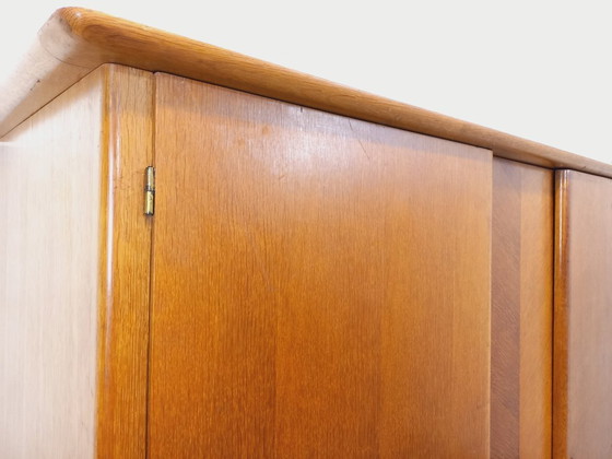 Image 1 of Armadio vintage in rovere degli anni '60