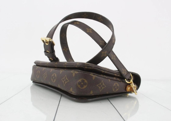 Louis Vuitton Metis MM Tas – Schoudertassen, Leer, Metaal (photo 6 of 14)