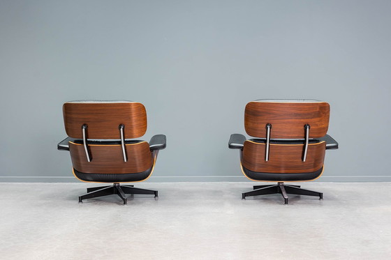 Image 1 of Sillón Eames 2x