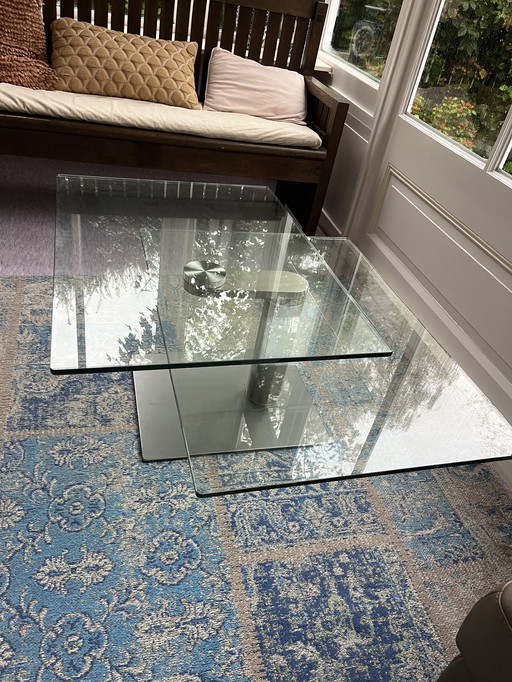 Table basse design Ronald Schmitt