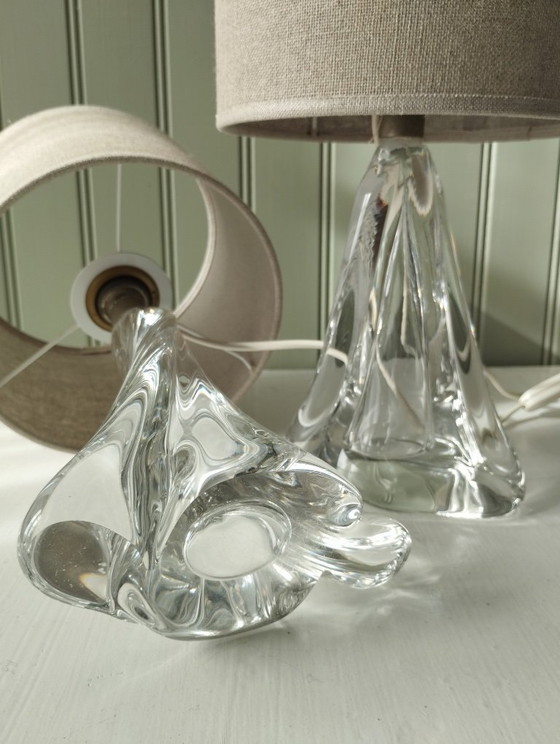 Image 1 of Pair of table lamps - 1950s style twisted clear glass bases - Hemp cylindrical lampshades