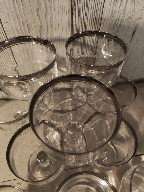 Image 1 of Bicchieri di cristallo tedesco Rosenthal Thomas Porzellan con bordo argentato e stelo corto