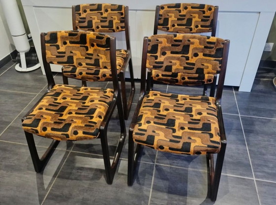 Image 1 of Juego de 4 sillas trineo Baumann, década de 1970


