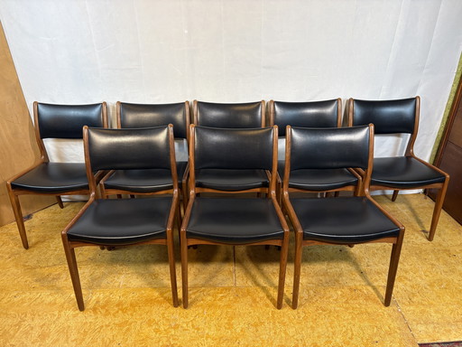 Mid-Century Retro Set of 8 Dining Chairs by Johannes Andersen for Uldum Møbelfabrik 1960  Elevate your dining space with this st
