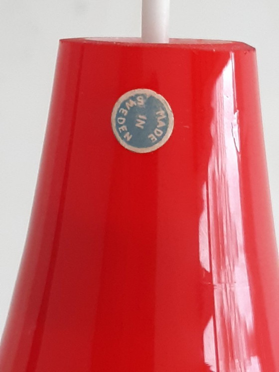 Image 1 of Lámpara colgante mcm de cristal naranja en forma de lágrima, cristal opalino blanco con capa superior naranja, diseño escandinav