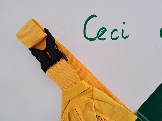 Image 1 of Enzo SAN MARCO - This is not a banana - Artist's painting