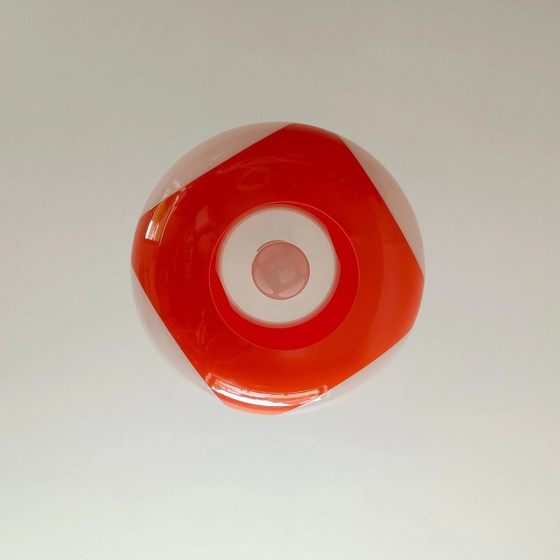 Lampada a sospensione UFO bug-eye arancione/bianca – Massive – Lampade a sospensione, Plastic, Space Age (photo 4 of 9)