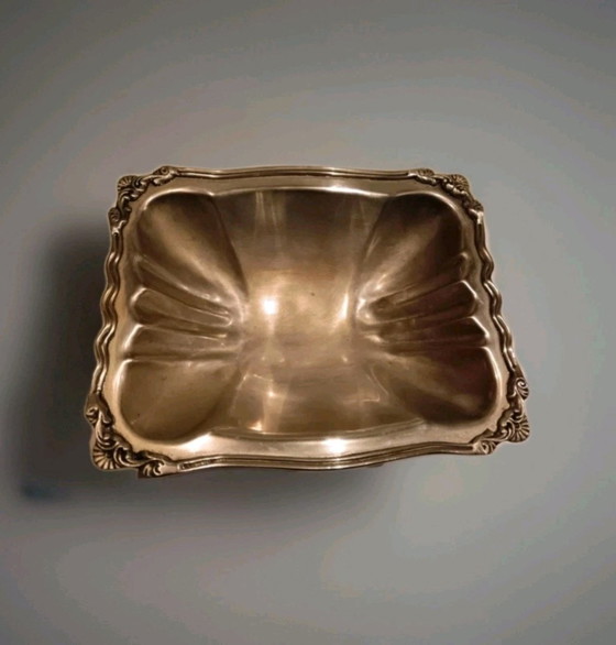 Image 1 of Edward Sheffield Verzamelbak Ornament