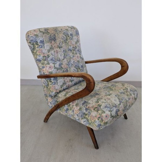 Image 1 of Fauteuil vintage rembourré recouvert de tissu fleuri