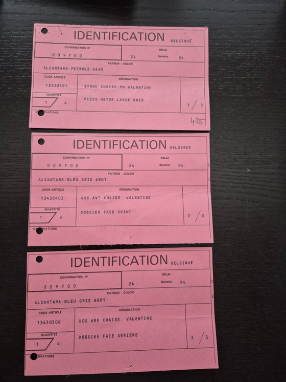 Image 1 of Set van 4 ‘Funny Valentine’ stoelen – Jean-Charles de Castelbajac voor Ligne Roset