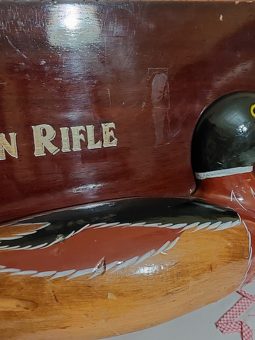 Rifle insegna pubblicitaria abbigliamento in legno 