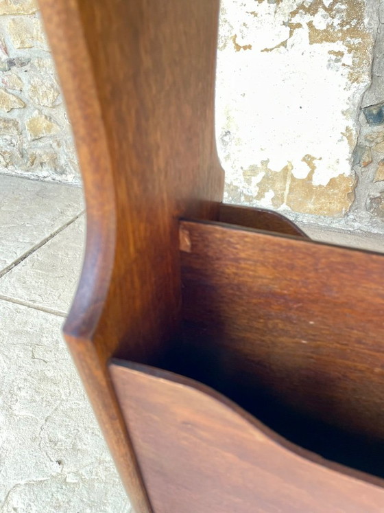 Tavolino laterale vintage di metà secolo con portariviste, anni '60 – Tavolini, Wood (photo 11 of 24)
