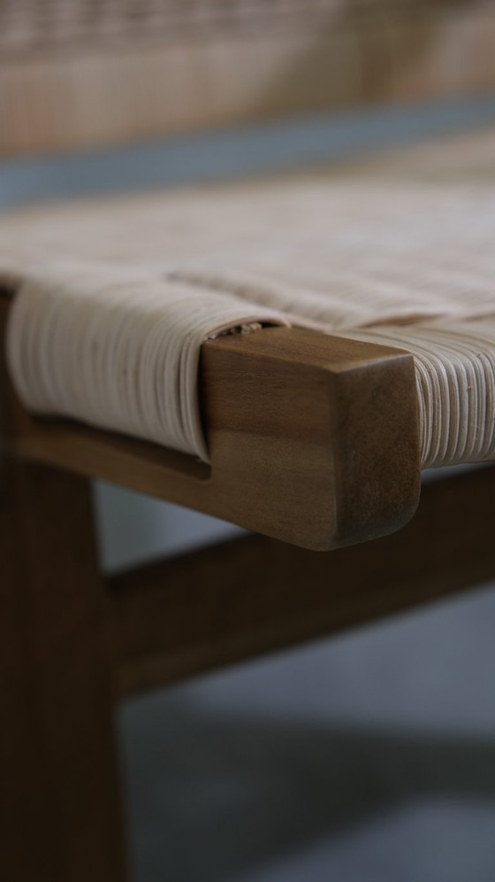 Image 1 of Valbona Lounger – massief teak met handgeweven koord (showroommodel)