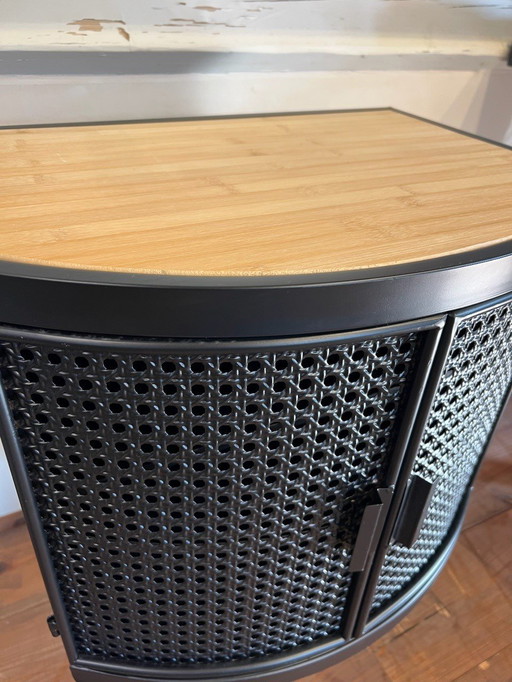 Feelings Manu wall cabinet