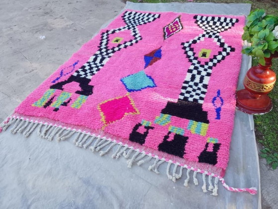 Image 1 of Tapis marocain rose en laine 270cmx170cm 
