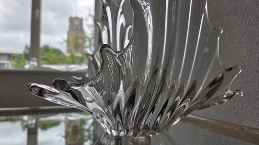 Mid-Century glazen schaal met subtiele lichtroze tint