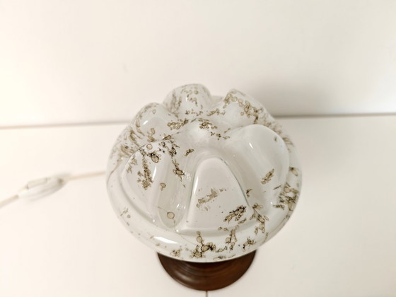 Image 1 of Lampada da tavolo in vetro a bolle d'aria vintage / Lampada da comodino moderna di metà secolo / Luce da comodino retrò degli an