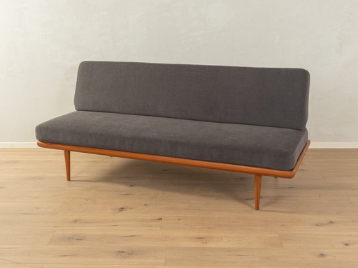 Minerva Sofa by Hvidt & Molgaard Nielsen