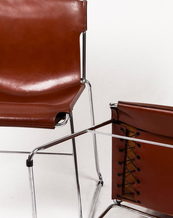 Image 1 of 4x vintage modernistische Italiaanse buisvormige chromen en leren stoelen, jaren 70