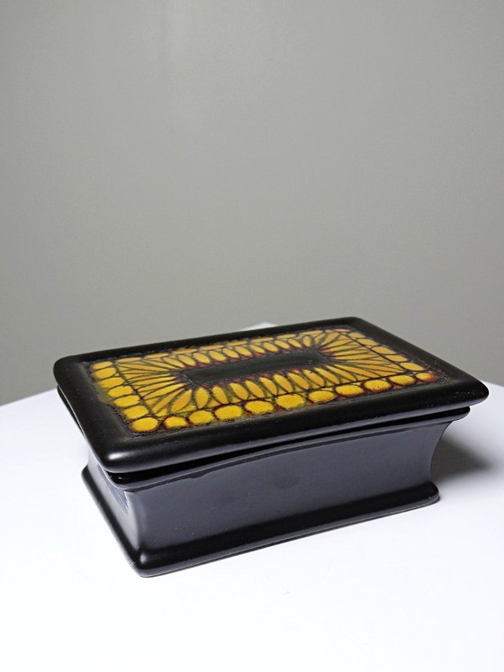 Small vintage ceramic box signed "veφa", 1960s-1970s, Decorative Objects, Black (photo 6 of 10)