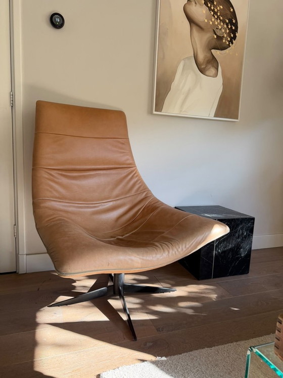 Bodilson Turner – Sillones, Cuero, Metal (photo 2 of 8)