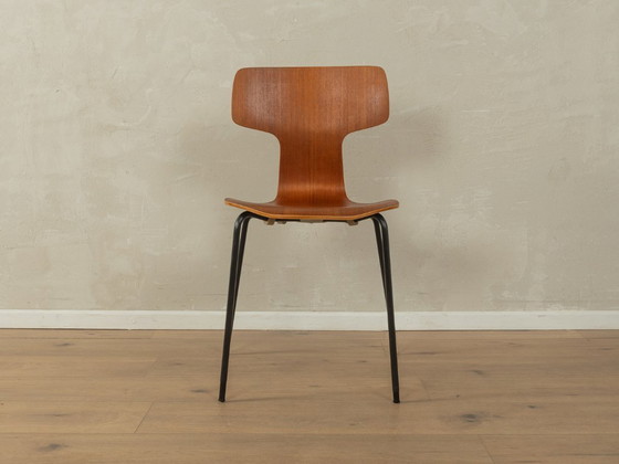 Image 1 of 3103 HAMMER CHAIRS, Arne Jacobsen, 1960s
