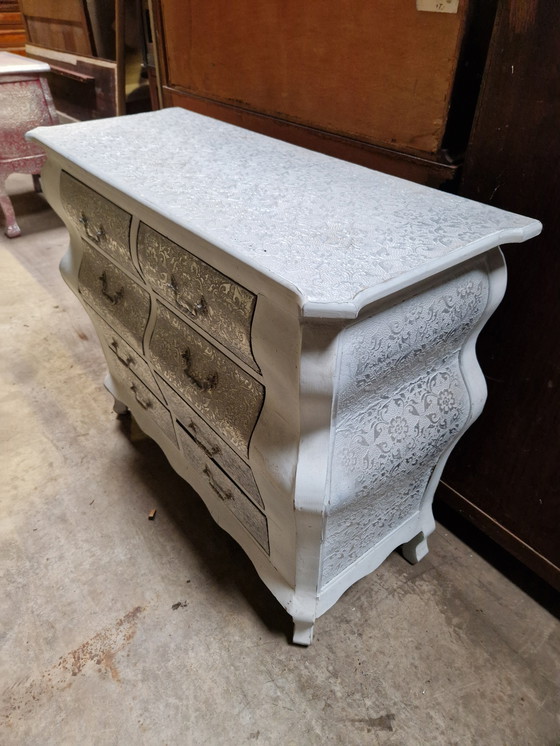 Image 1 of Cassettiera bianca con argento