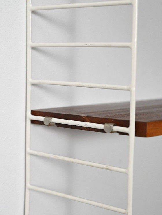 Image 1 of Système d'étagères murales « Hylla » en teck