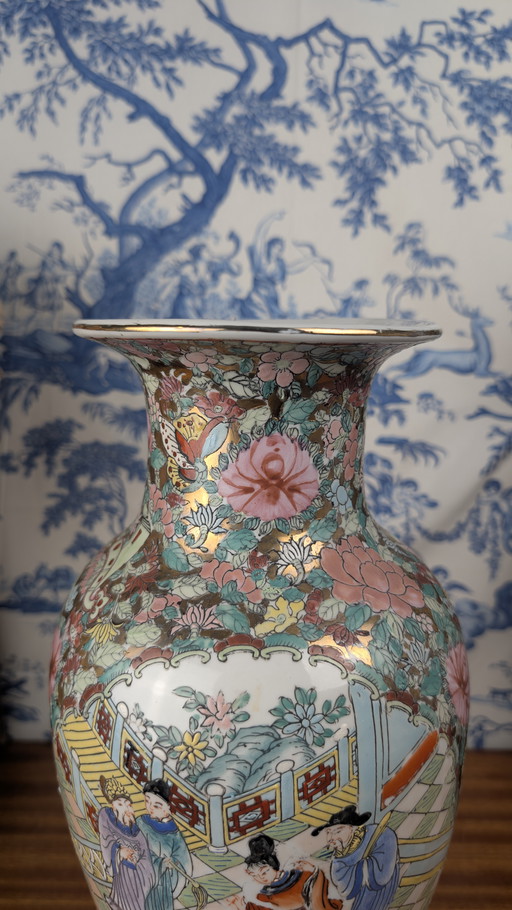 Canton Chinese porcelain vase with Palace and Floral decoration signed Nian Qian Zhilong mid 20th century